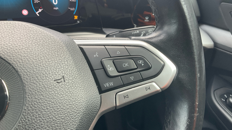 Volkswagen Golf 1.5 TSI Life 5dr Petrol Hatchback